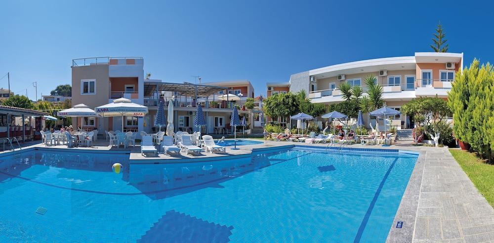 Hotel Koukouras Сталос Экстерьер фото