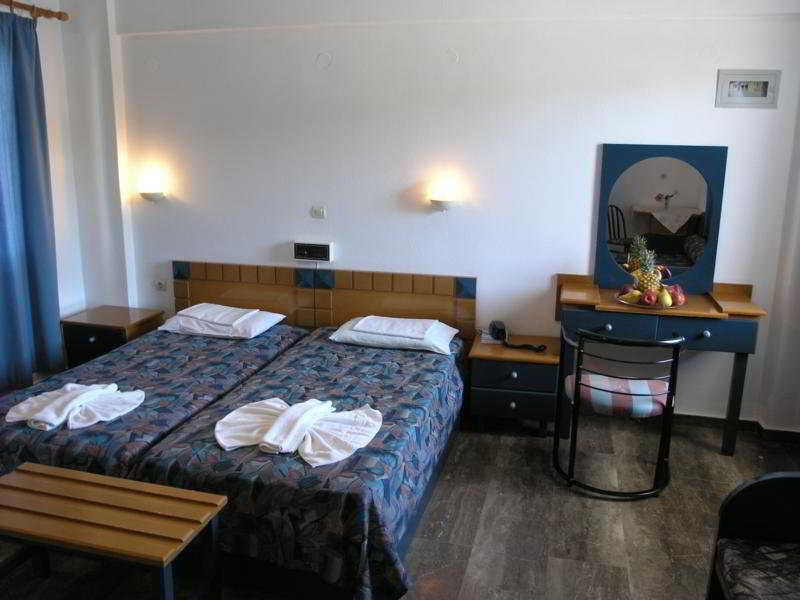 Hotel Koukouras Сталос Экстерьер фото