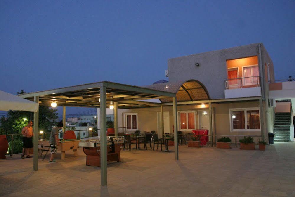 Hotel Koukouras Сталос Экстерьер фото