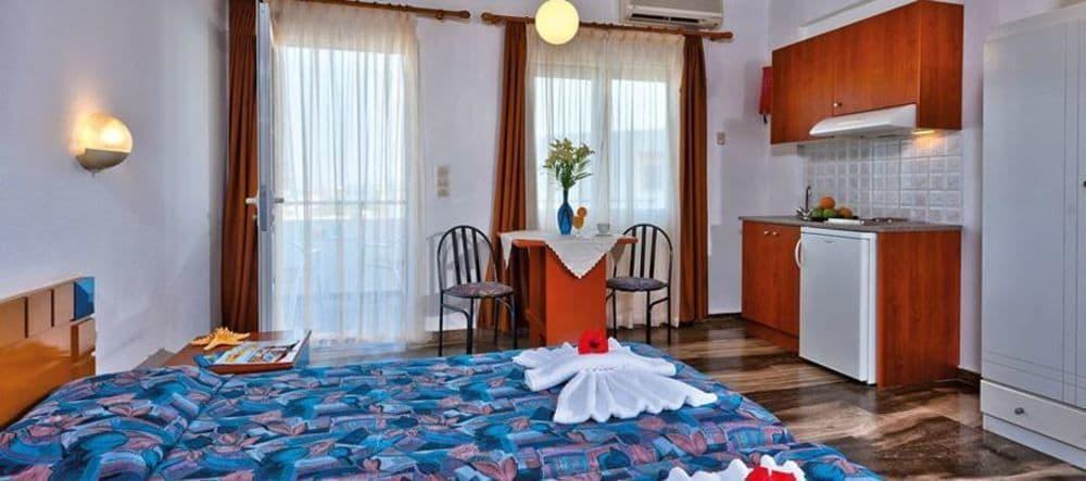 Hotel Koukouras Сталос Экстерьер фото